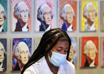 US warns that Delta variant is as contagious as measles and can be transmitted by vaccinated