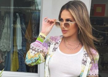 Lifestyle Influencer Renée Ash Is Narrating a Tale Through Her Impeccable Social Media Presence